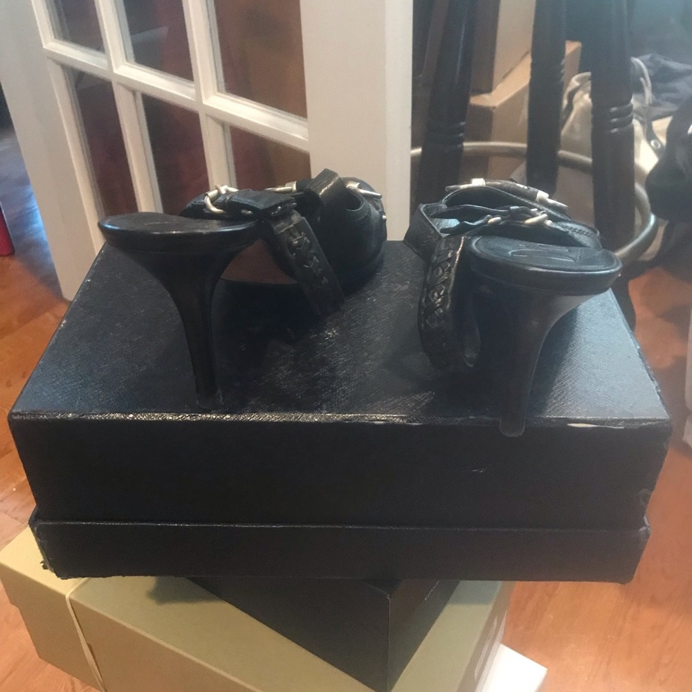 Dior shoes - Picture 4 of 4
